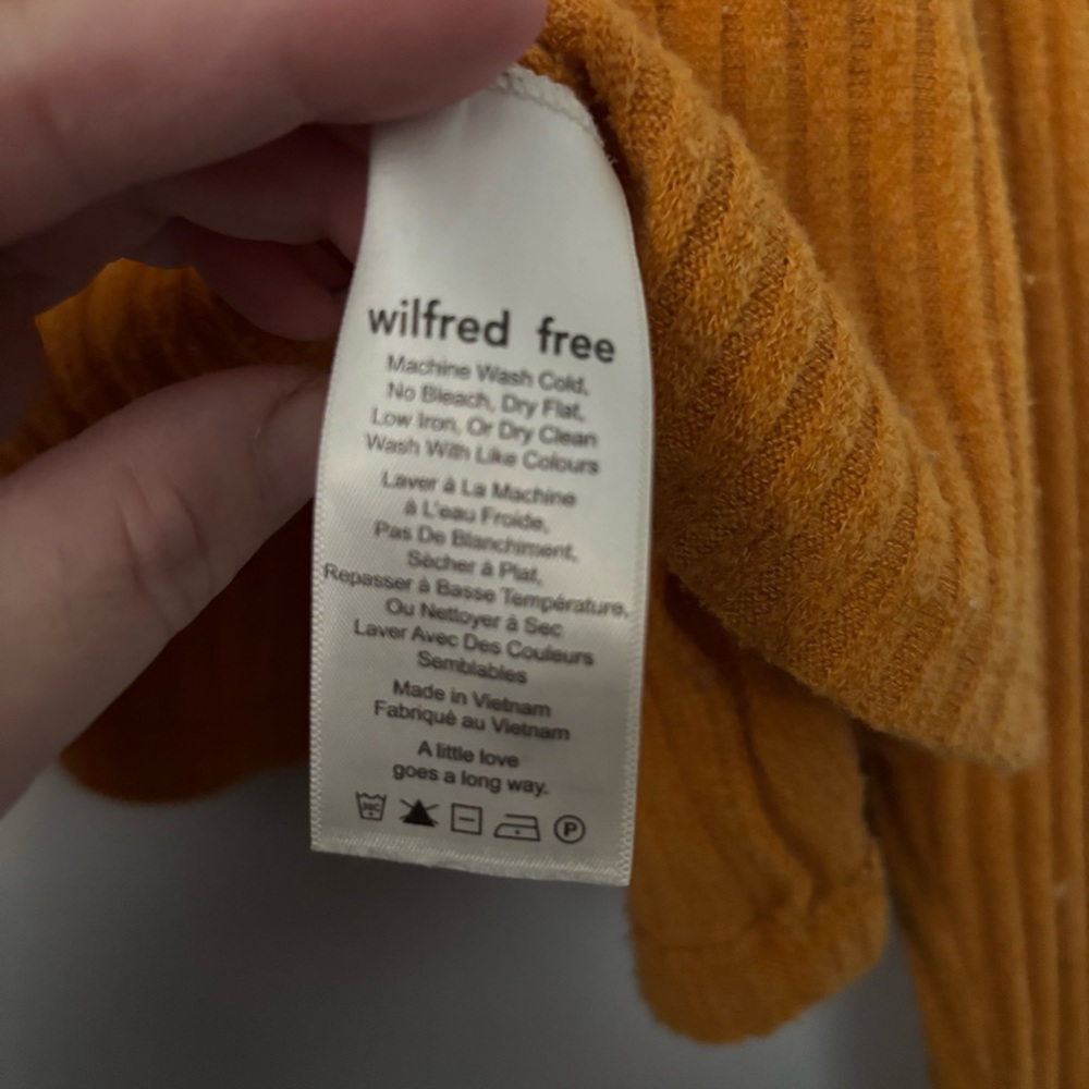 Wilfred Free Warm Amber Knit Cropped Sweater - Picture 4 of 6